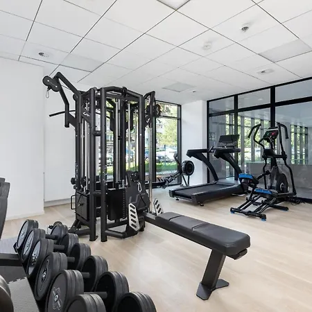 Διαμέρισμα Port With Swimming Pool, & Gym By Renters