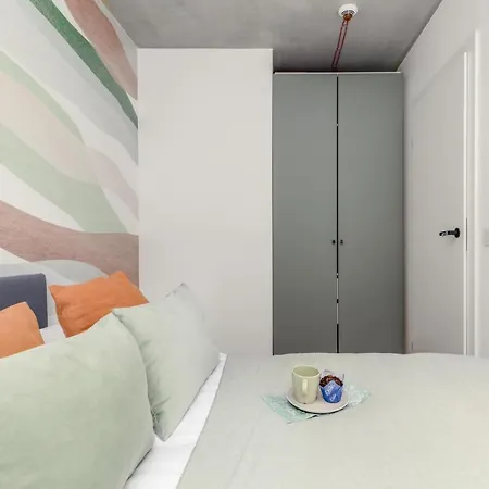 Port With Swimming Pool, & Gym By Renters 公寓 科沃布热格