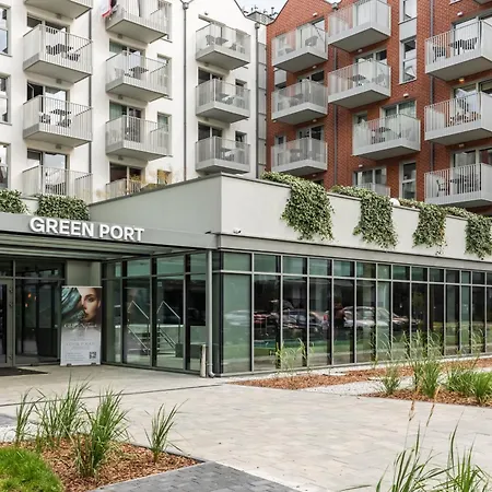 Port With Swimming Pool, Spa&gym By Renters Apartament Kołobrzeg